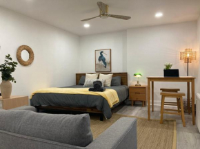 Newly Renovated Modern Studio l Center Downtown Great City View